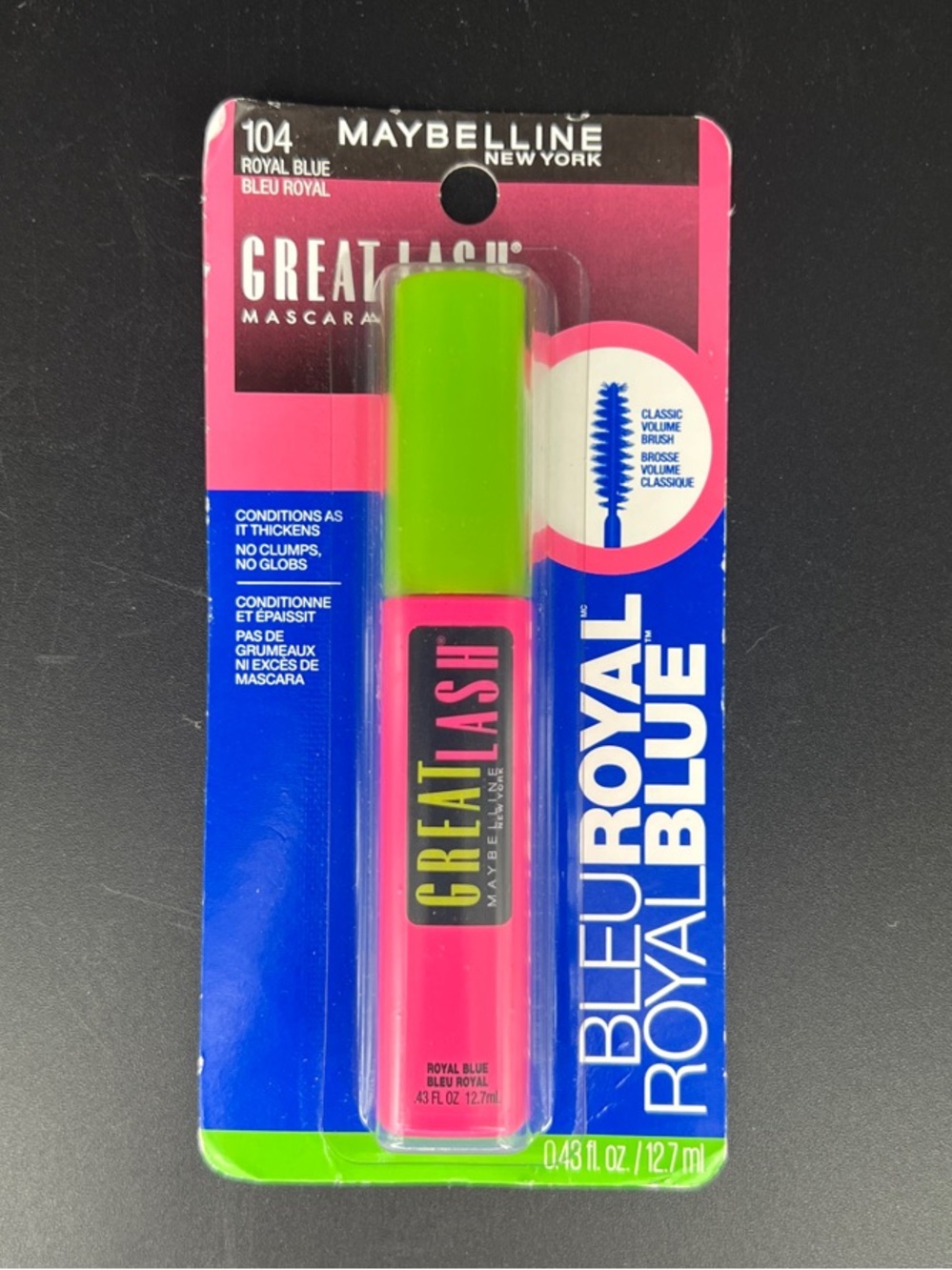 Maybelline Great Lash Mascara in Royal Blue with Pink Tube and Green Cap